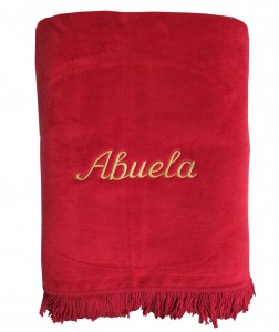 Rote Tagesdecke mit dem Namen Abuela