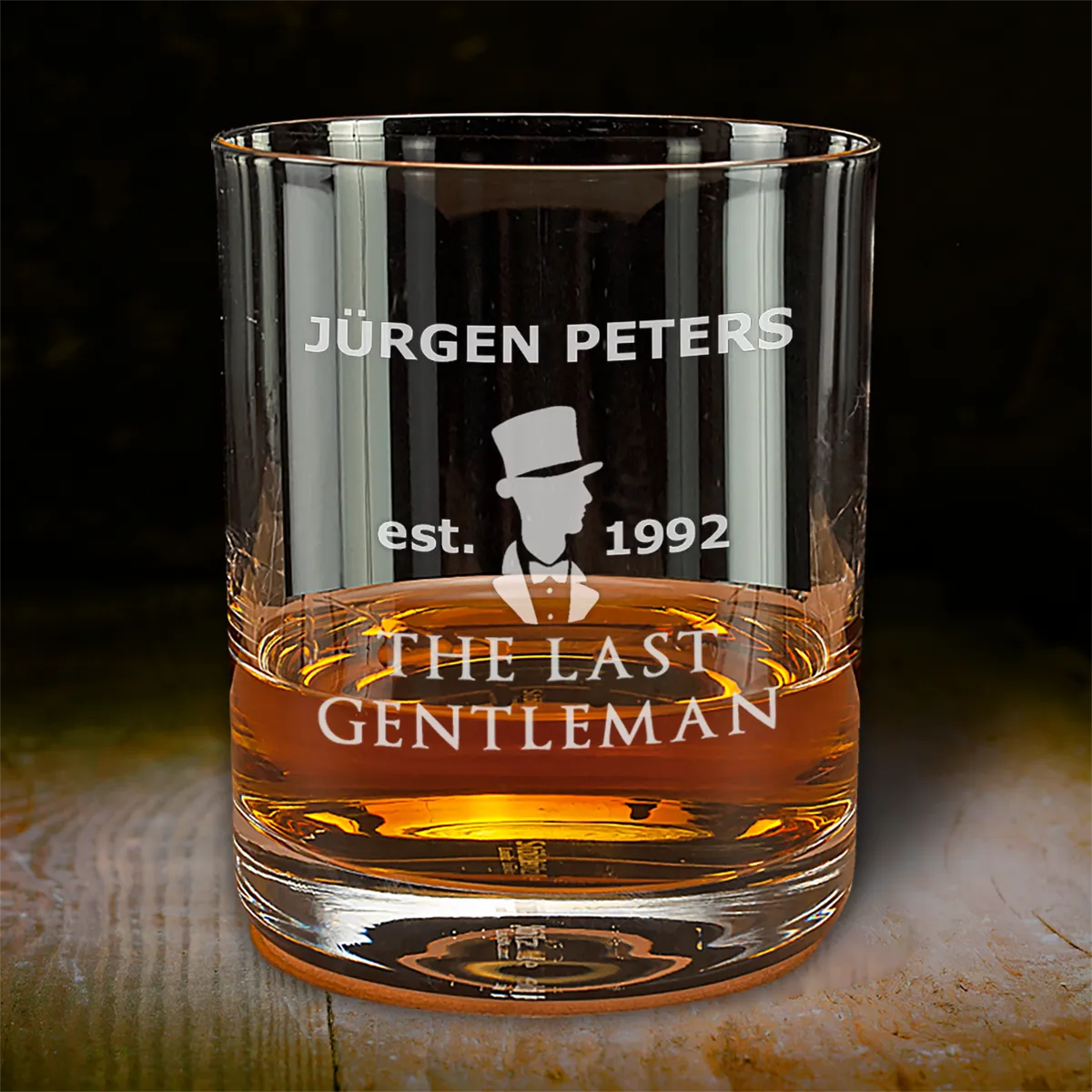 Whiskyglas mit Design Gentleman graviert