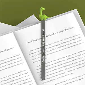 Lesezeichen mit Dinosaurierfigur und Gravur  als Schulgeschenk