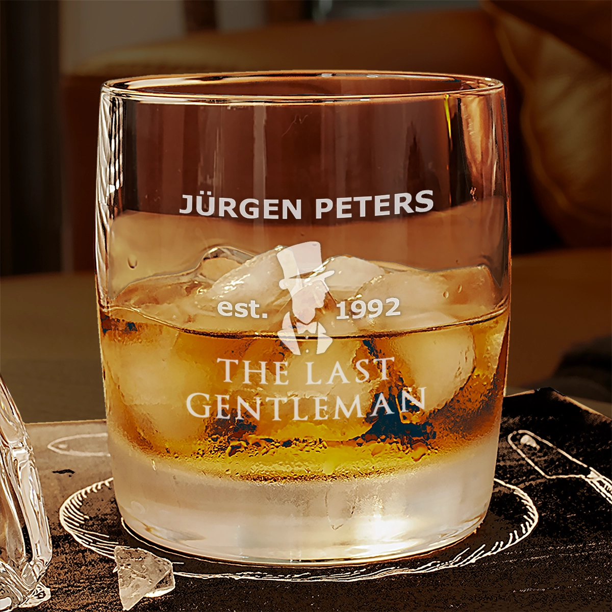 Whiskyglas mit Gravur für den letzten Gentleman